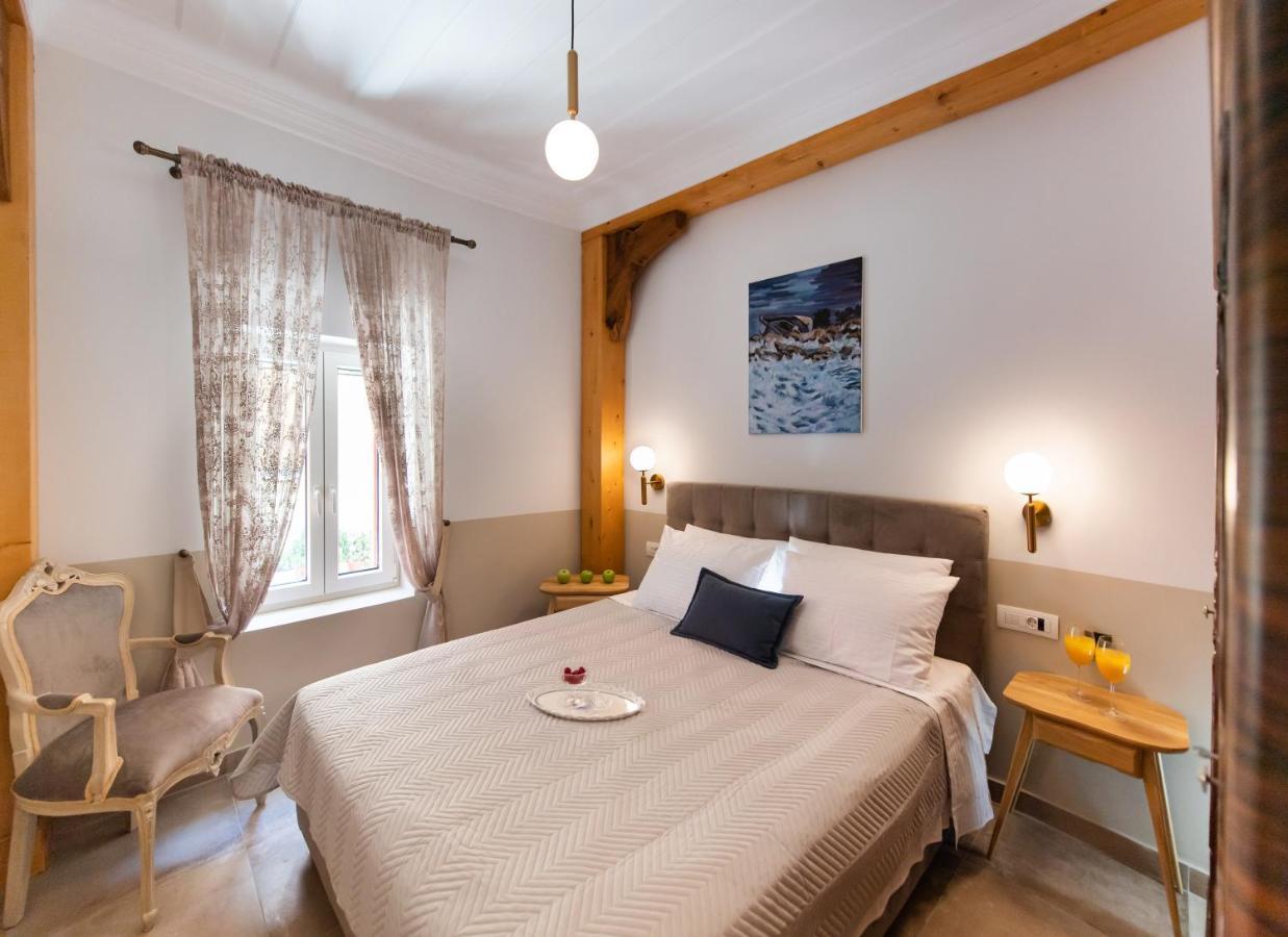 Avali Design Suites Lefkada City Exterior photo